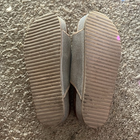 Platform Rhinestone Sandals - Picture 3 of 3